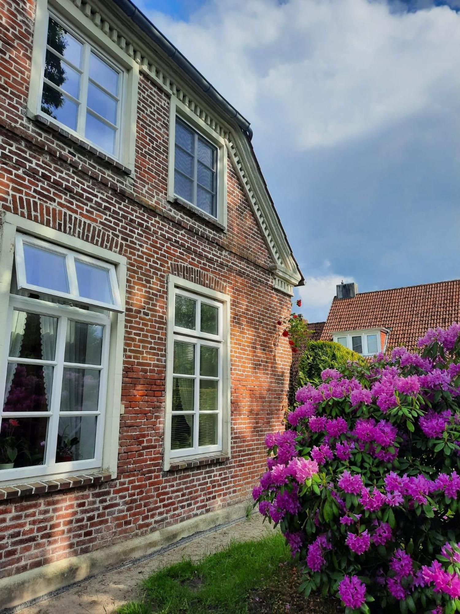 Haus Am Herrenwall Esens Exterior foto